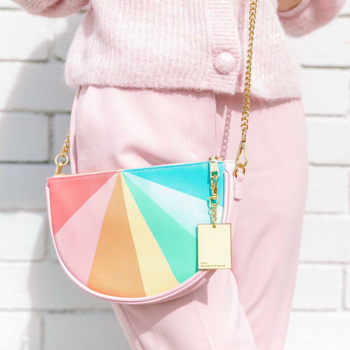 Rose-and-Palm-Studio_Portfolio_Studio-DIY_Cant-Clutch-This_Graphic-26