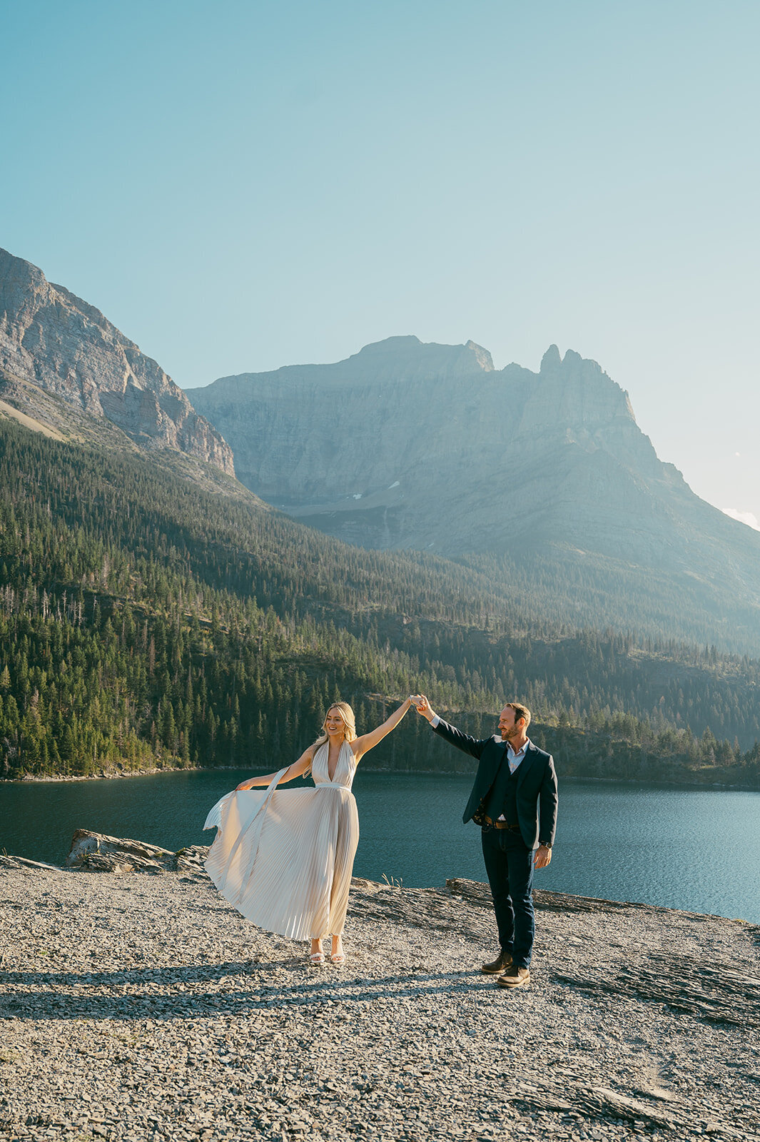 vintage-hollywood-glacier-national-park-elopement-presley-gray-photo0763