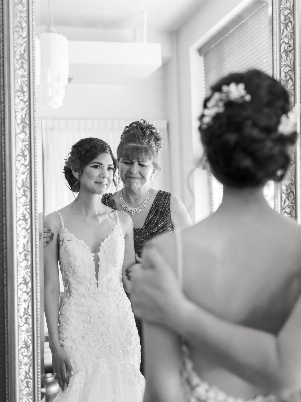 new-orleans-wedding-photographer-300