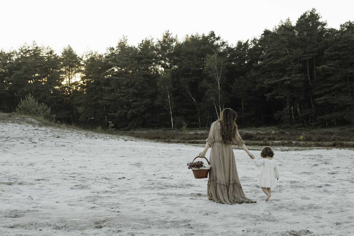 motherhood fotografie limburg, motherhood shoot limburg, motherhood shoot haelen, motherhood shoot roermond, motherhood shoot leudal, motherhood fotografie, motherhood shoot limburg, motherhood shoot brabant, moeder en kind fotografie limburg, moeder en kind fotografie, 