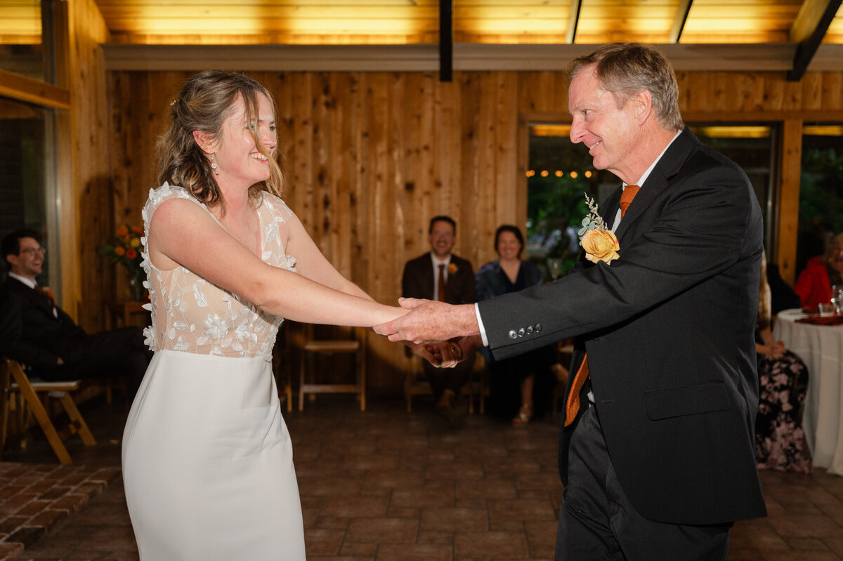 Beau-Lodge-Venue_Bellingham-Wedding-Photographer_Caylie-Mash_JK36