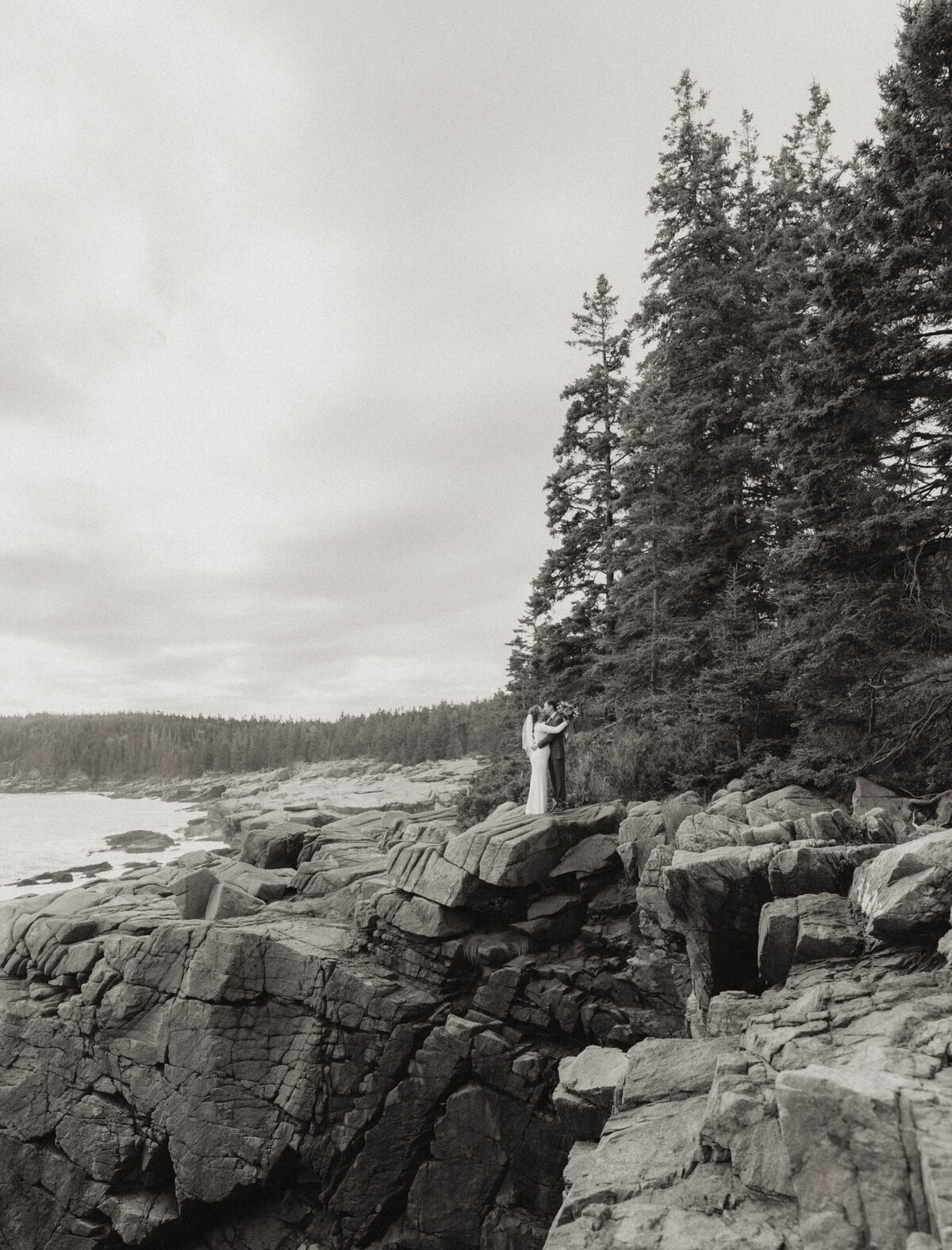 destination-elopement-photographermaine_elopement202441-2