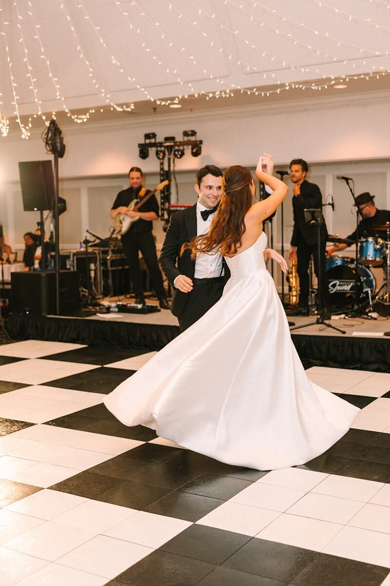evansville-country-club-black-and-white-reception32