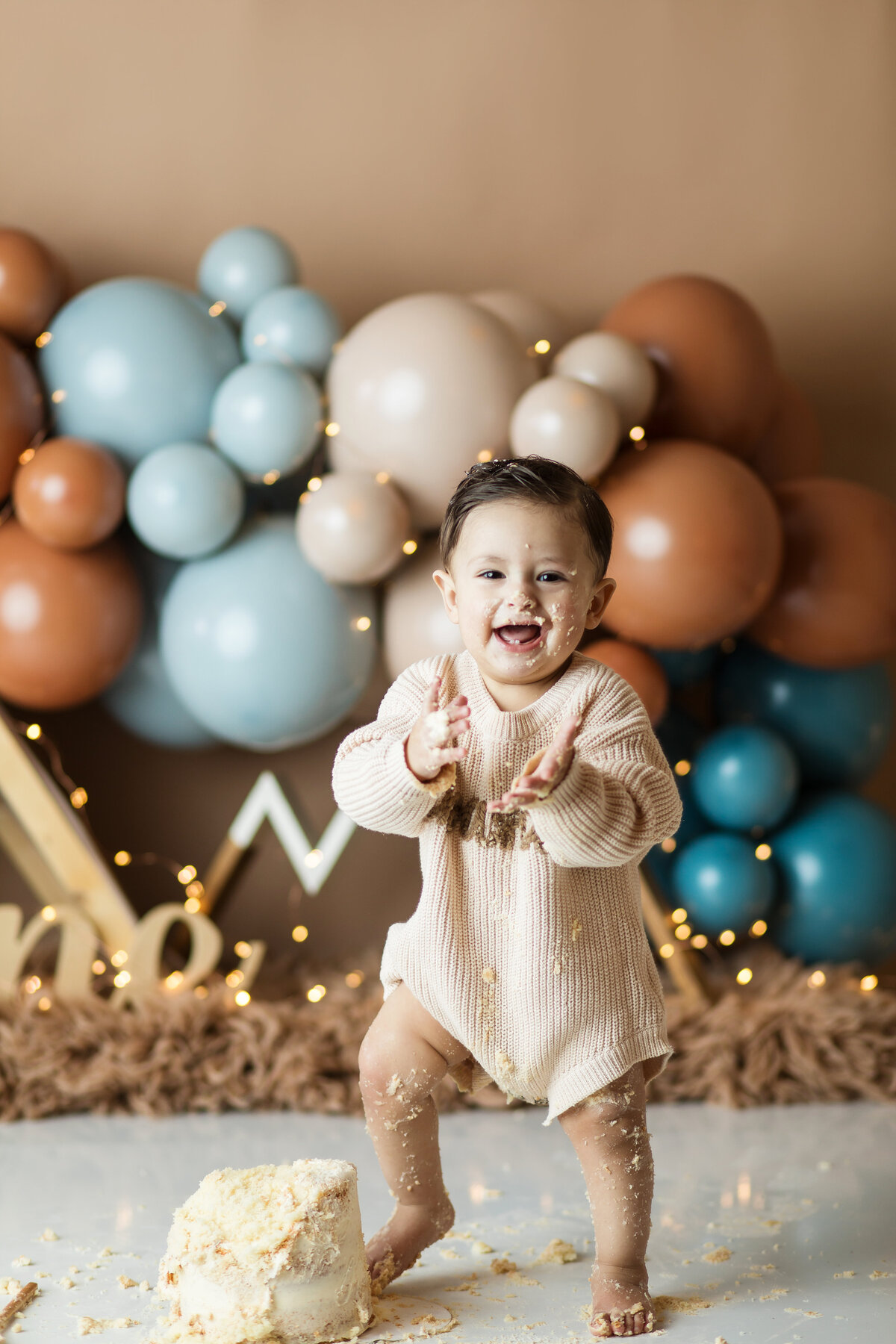 anchorage-cake-smash-photographer-137