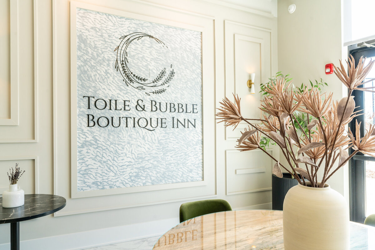 Toile and Bubble-003