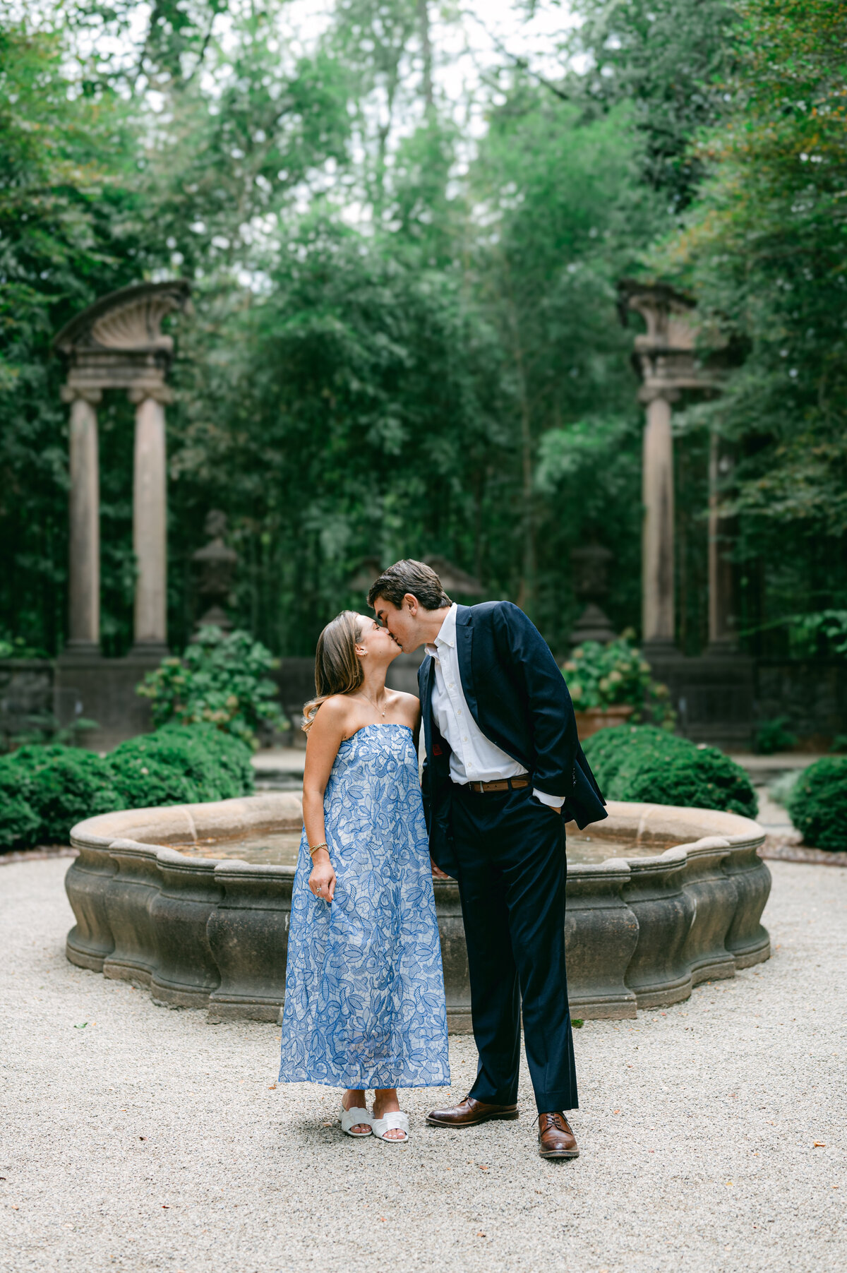 AlexisLunsfordPhotographySwanHouseEngagementSessionNatalieandNic-94 (1)