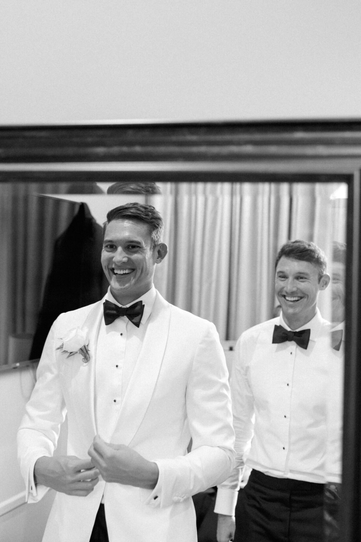 brittany-pannebaker-tampa-florida-destination-wedding-photographer-wedding-chandler-and-cole-tampa-harborside-chapel-116