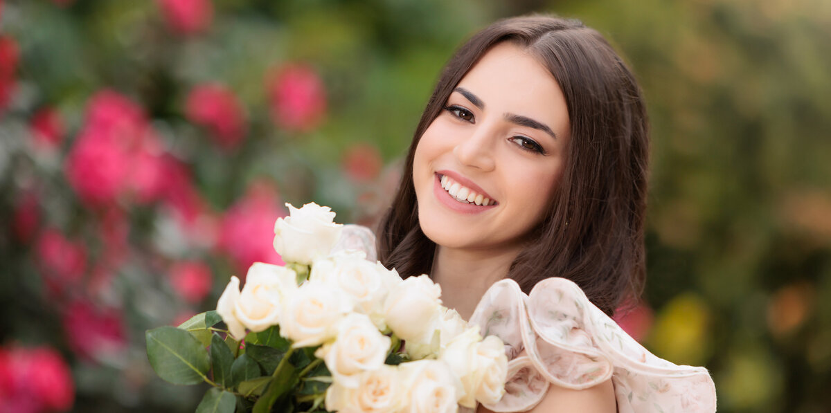 Roses for this high school senior photographs in Raleigh NC