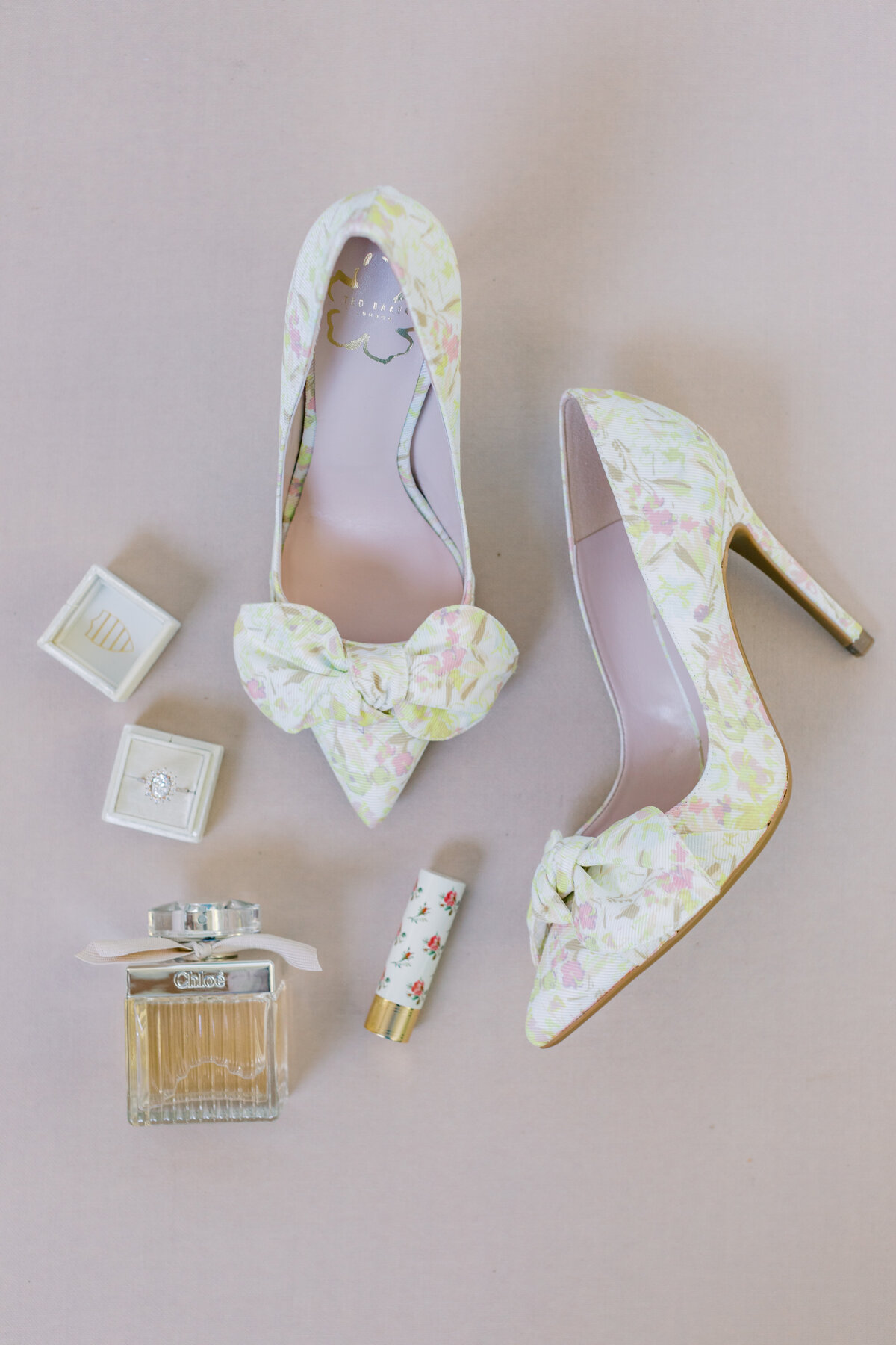 bride-shoes-floral-pattern-accessories-perfume