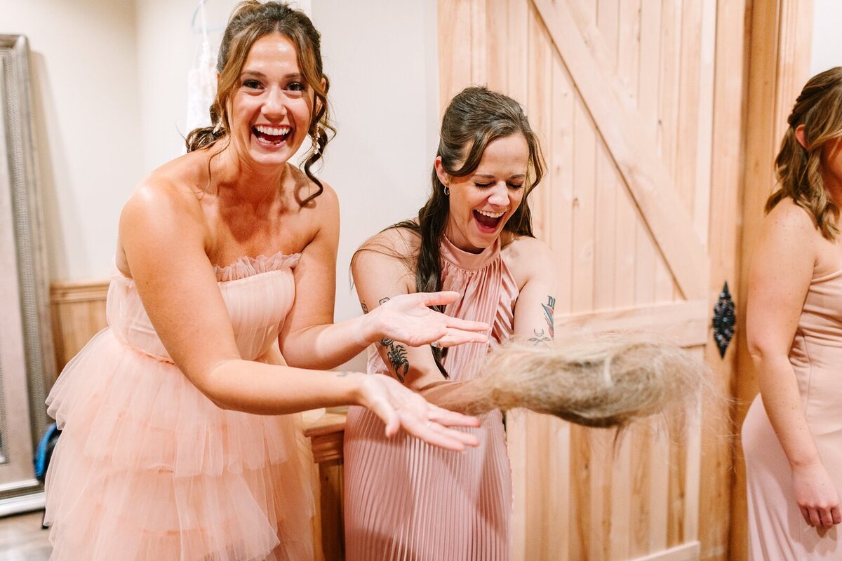Vibrant_Palm_Springs_Inspired_Red_Barn_at_Outlook_Farm_Summer_Photography_Maine_Wedding_Photographer_0096