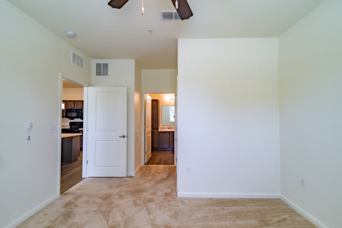 042324ROCHESTERPARK-98