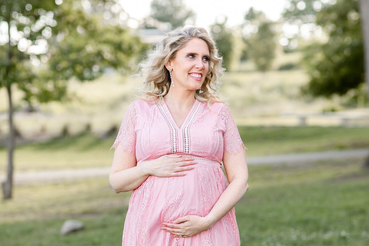MaternitySession_RaleighNorthCarolinaPhotographer_JCranePhotography003