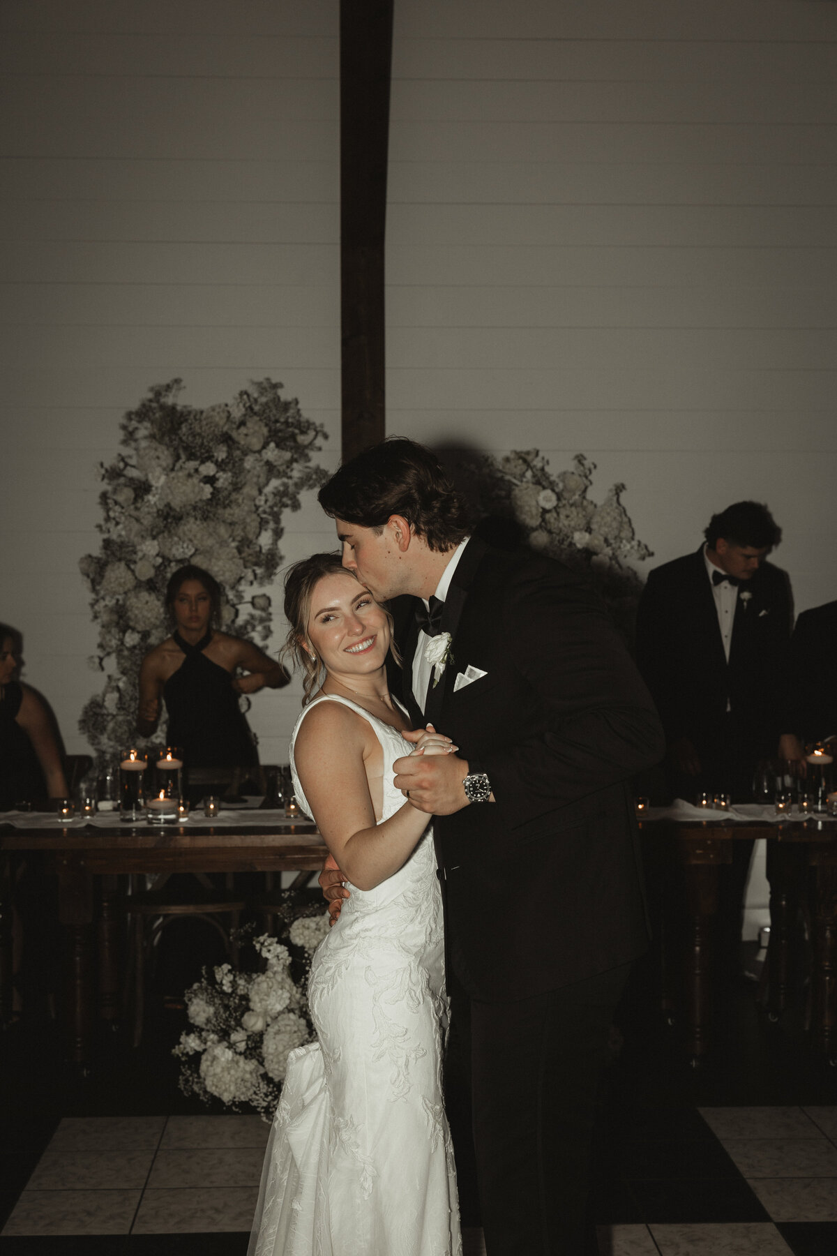 natalieandgarrettweddingar_emilyarwinephotography-724