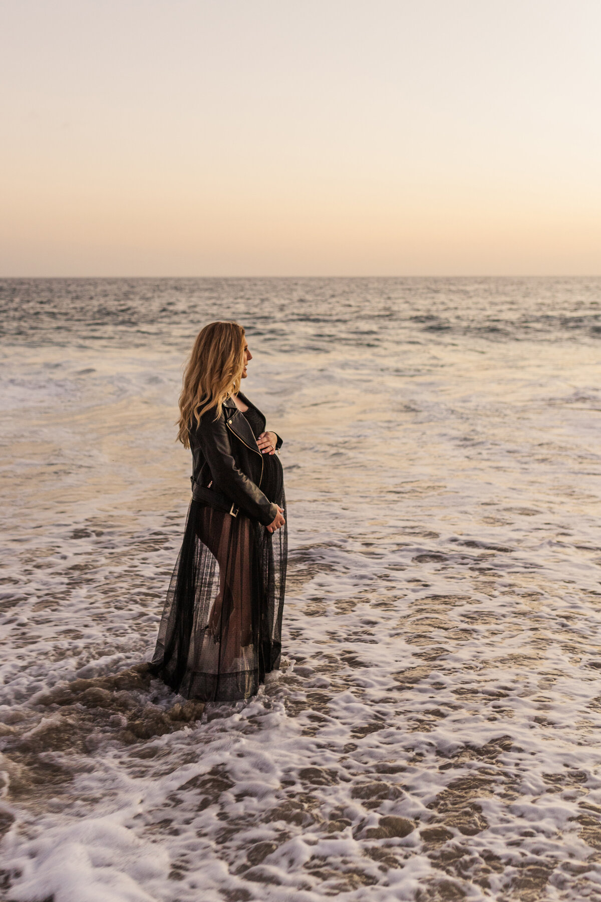 victoria_beach_maternity_photo-258