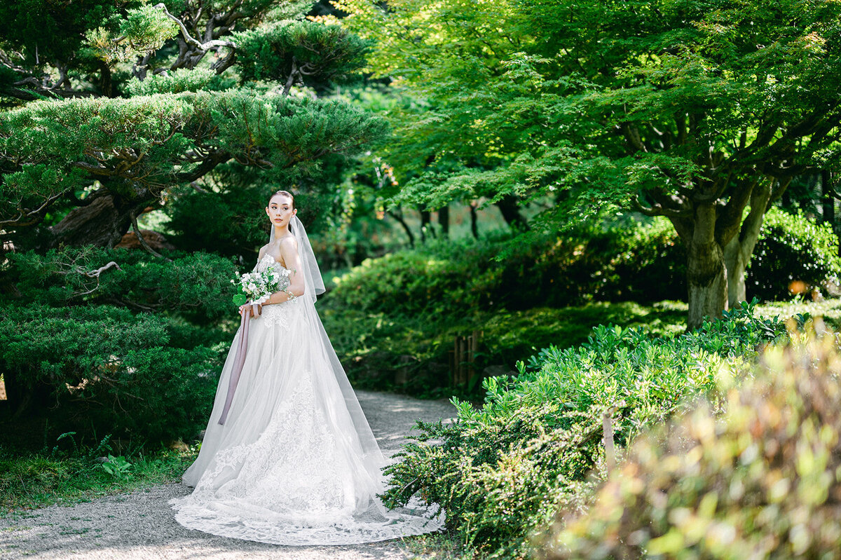 studio-dukesa-amy-huang-fine-art-destination-wedding-film-photography-showit-design-partner-hakone-144