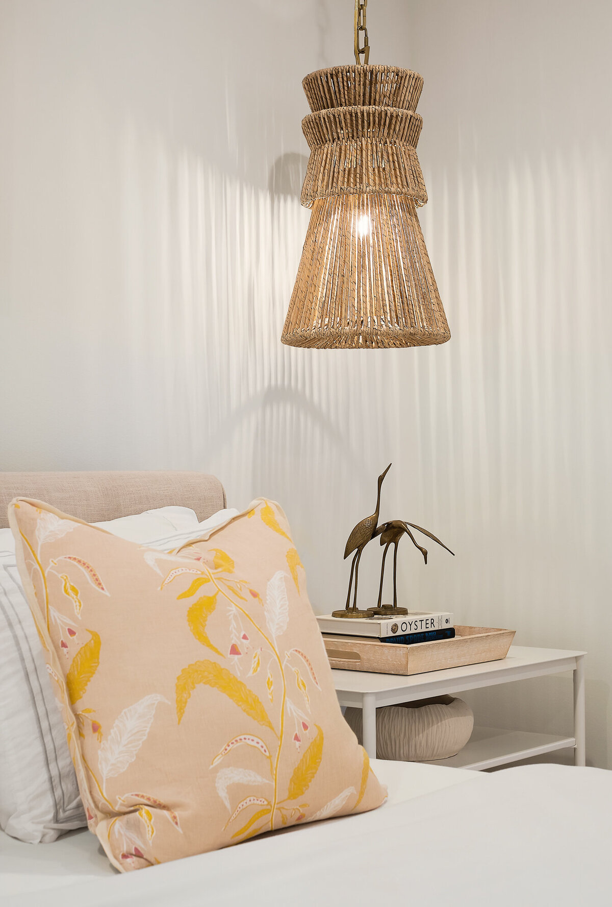 Yeungling_Guest_Room-B-LO