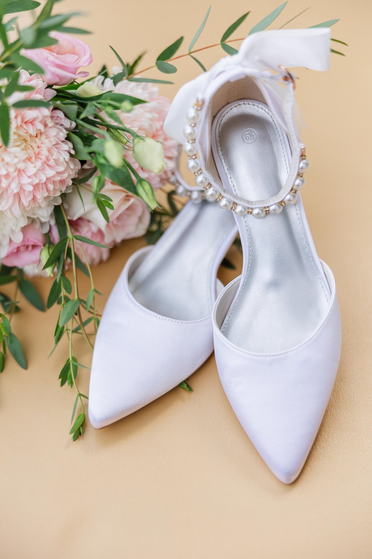 C&LWedding-GettingReadyBlog-3216