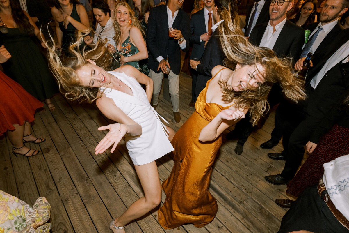 girls-dancing-crazy-with-hair-flying