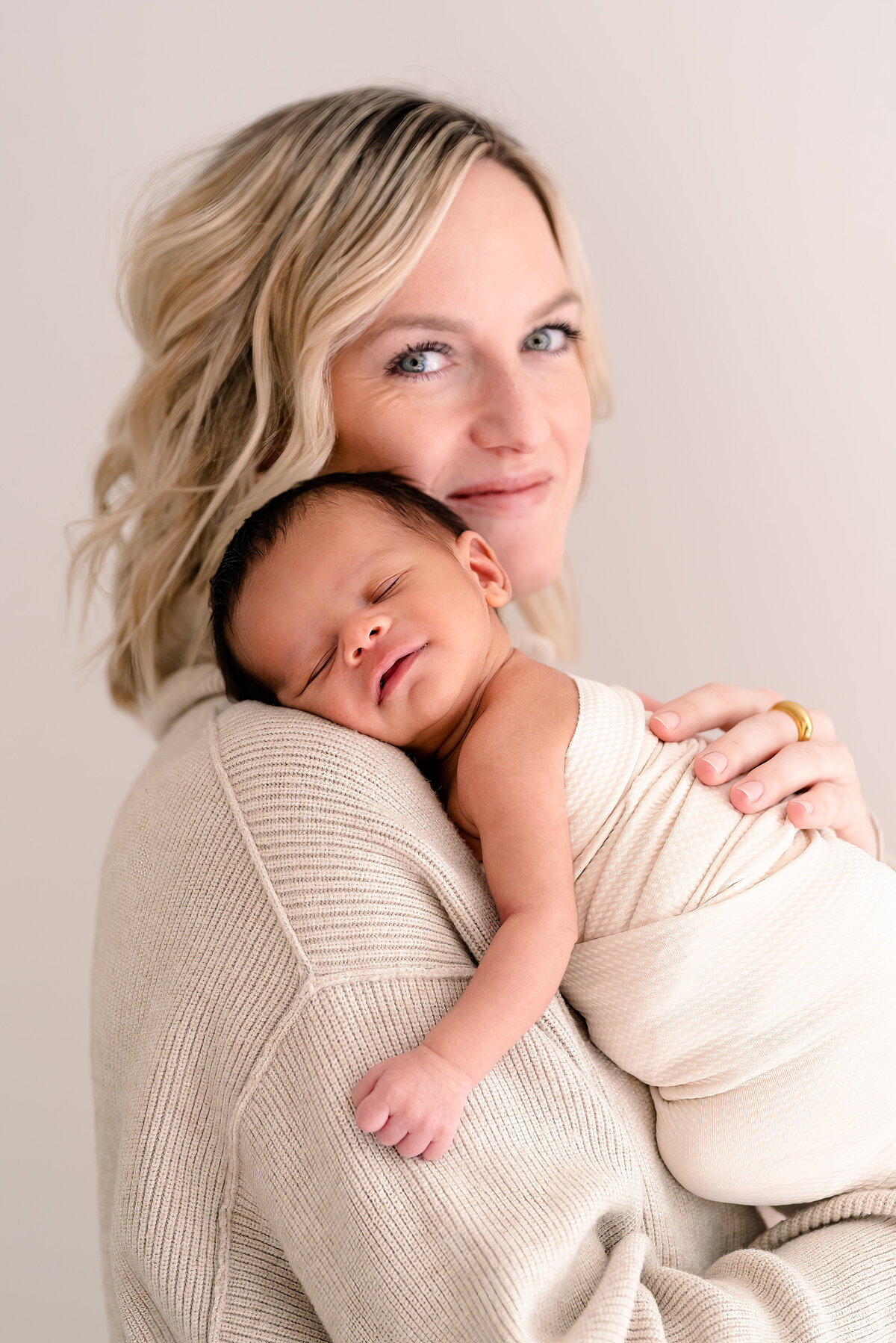 Maria Shatrich Newborn Finals-5