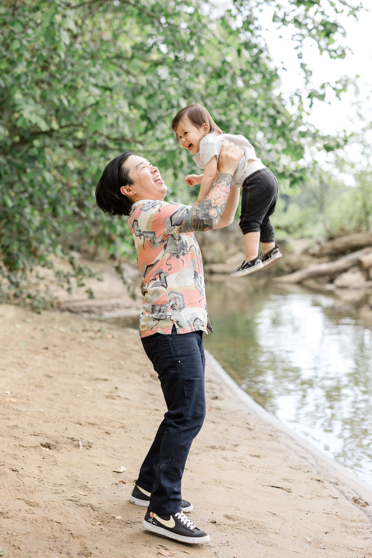 family-photography-river-water-washington-dc-virginia-maryland-119