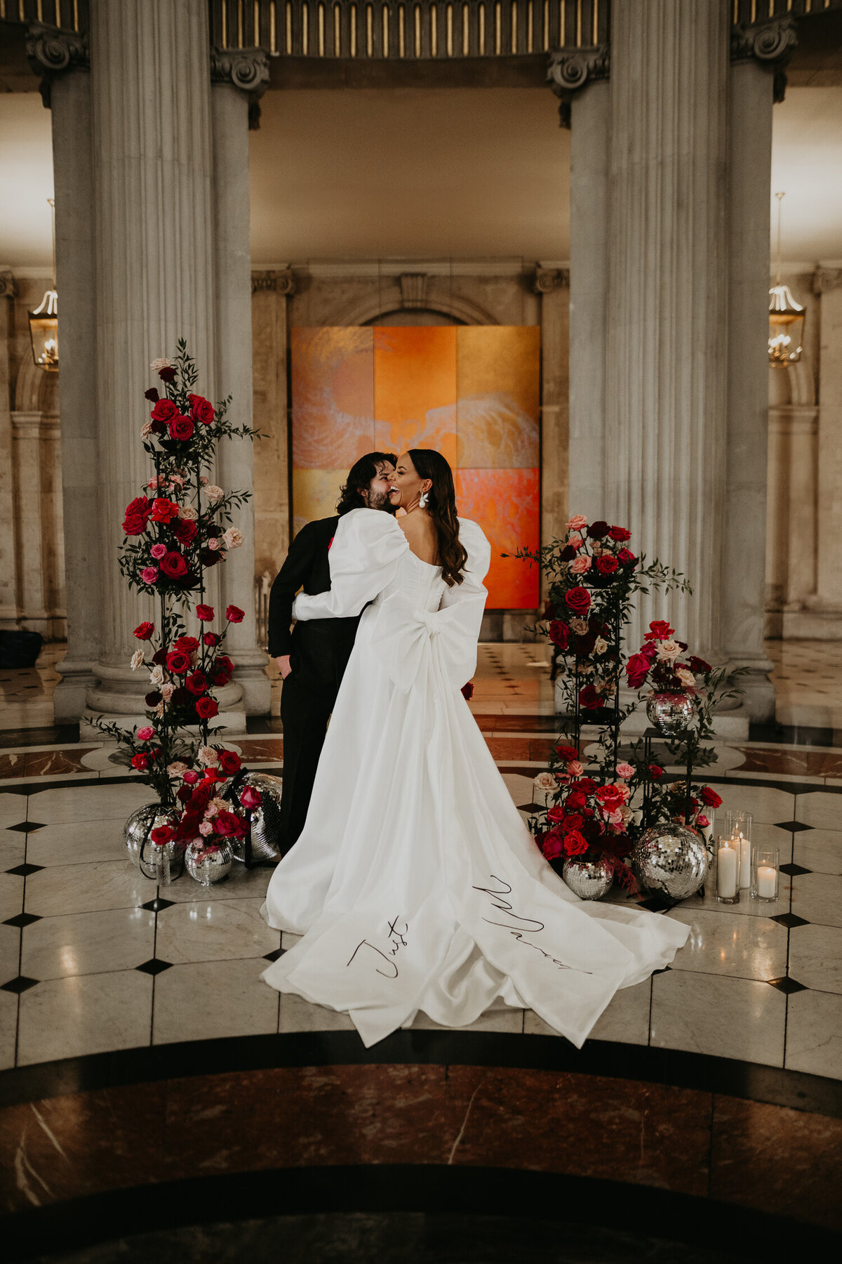 Couples portraits at Dublin City Hall.