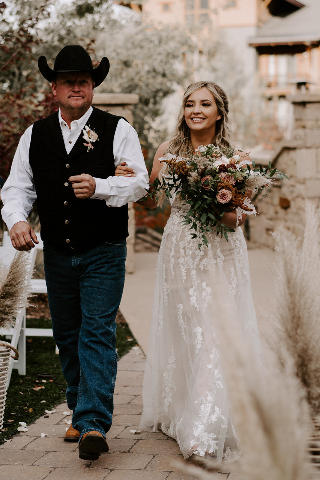 bride-walking-down-aisle