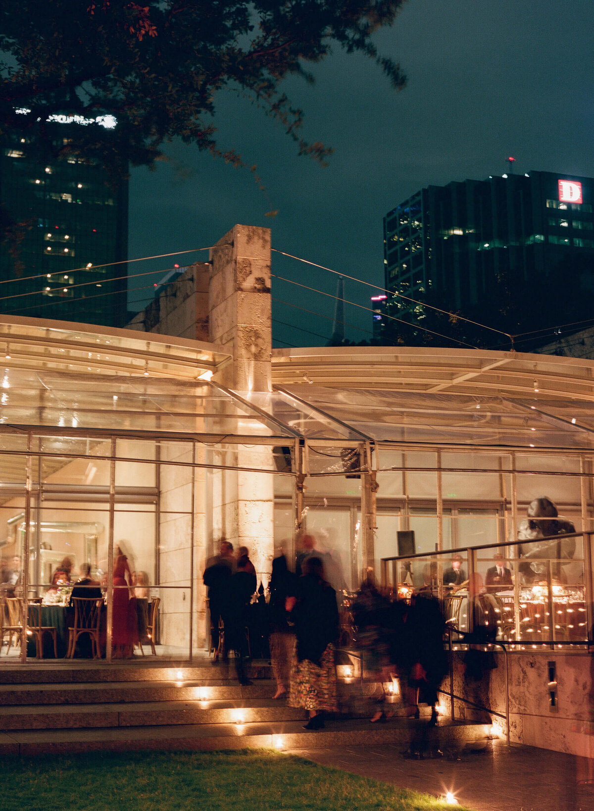 Evening wedding ceremony at Nasher Sculpture Garden