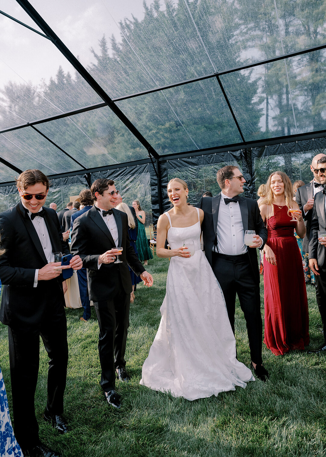 KathleenRob5-3-25GlenstoneGardenVA-VickiGraftonPhotography-793