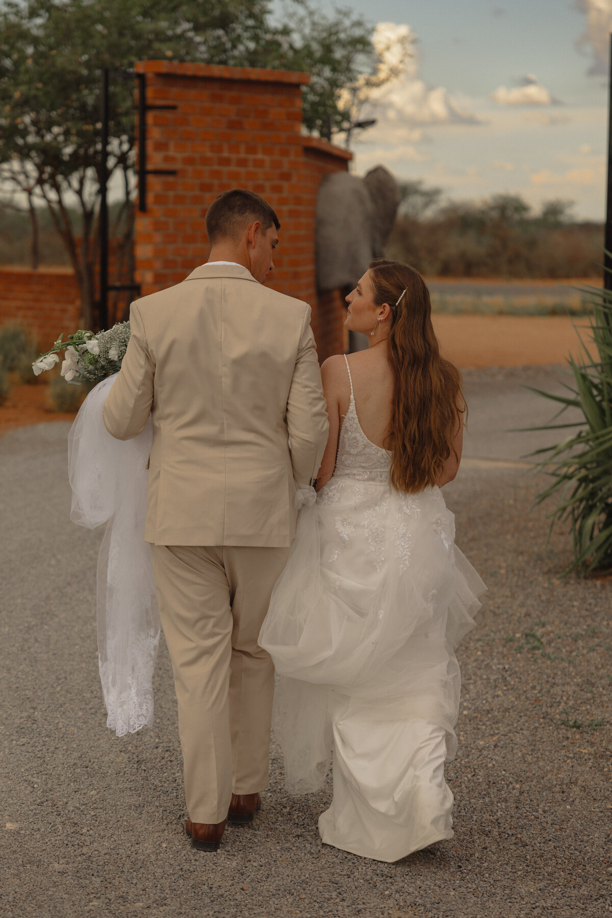 Lewis Wedding Etosha Corner Outjo Namibia Heleen Photography-11