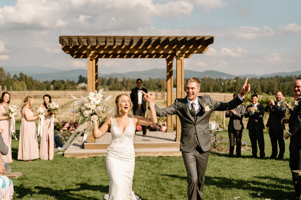 trezzi_farm_winery_greenbluff_spokane_washington_wedding_4