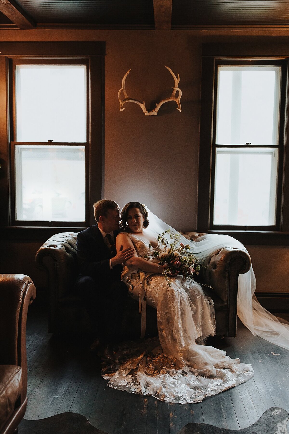 foxfiremountainhousecatskillsspringwedding_0027