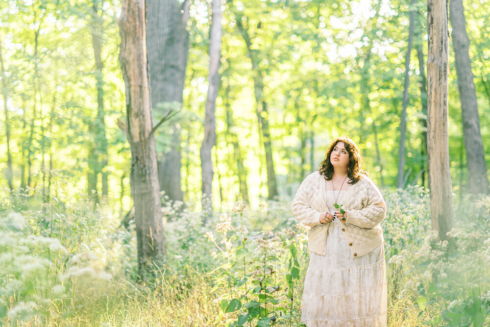 bw-034-senior-photos-in-the-woods