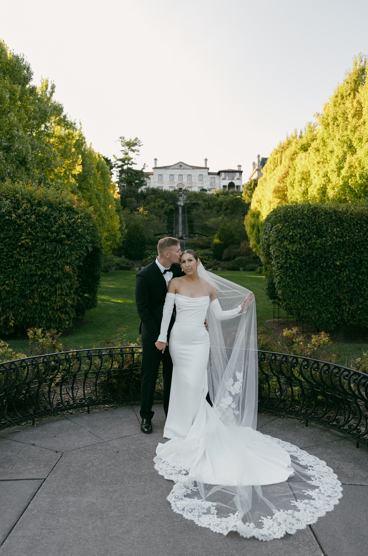 Italian Wisconsin Wedding Venue, Villa Terrace Milwaukee, WI