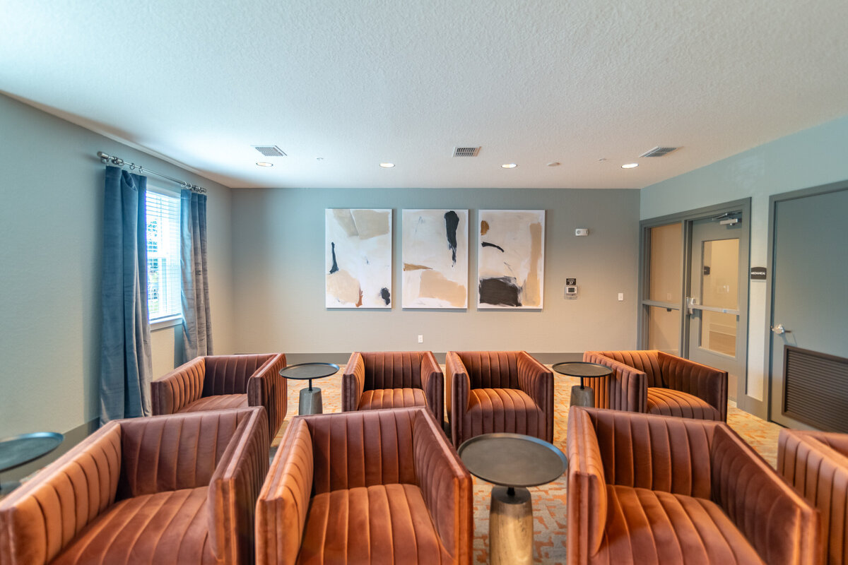 042324ROCHESTERPARK-127