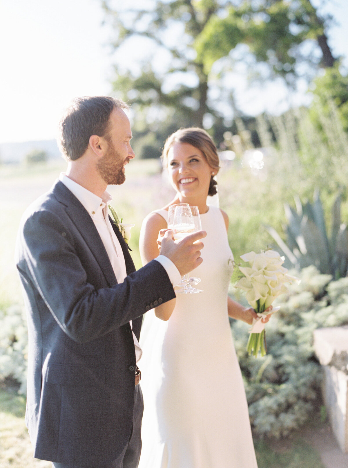 Emily March Photography Wilmington, North Carolina and Destination Wedding Engagement Photographer Heirloom Photography for Memorable Gatherings Light Airy Sentimental Imagery Images Weddings Scribe_Winery_Wedding_34