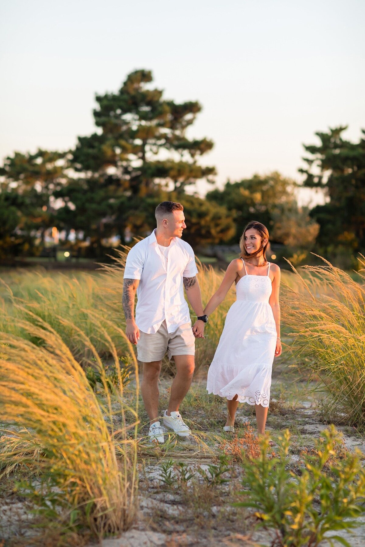 new-jersey-engaged-couple-walking-