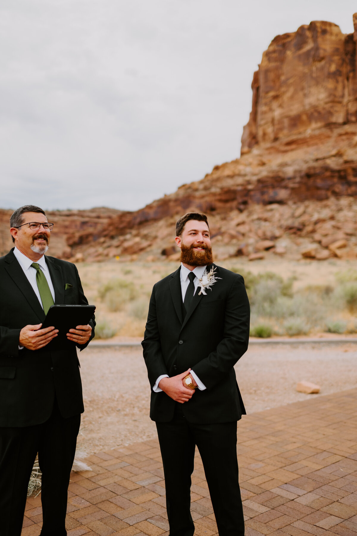 red-earth-moab-utah-wedding0831-2