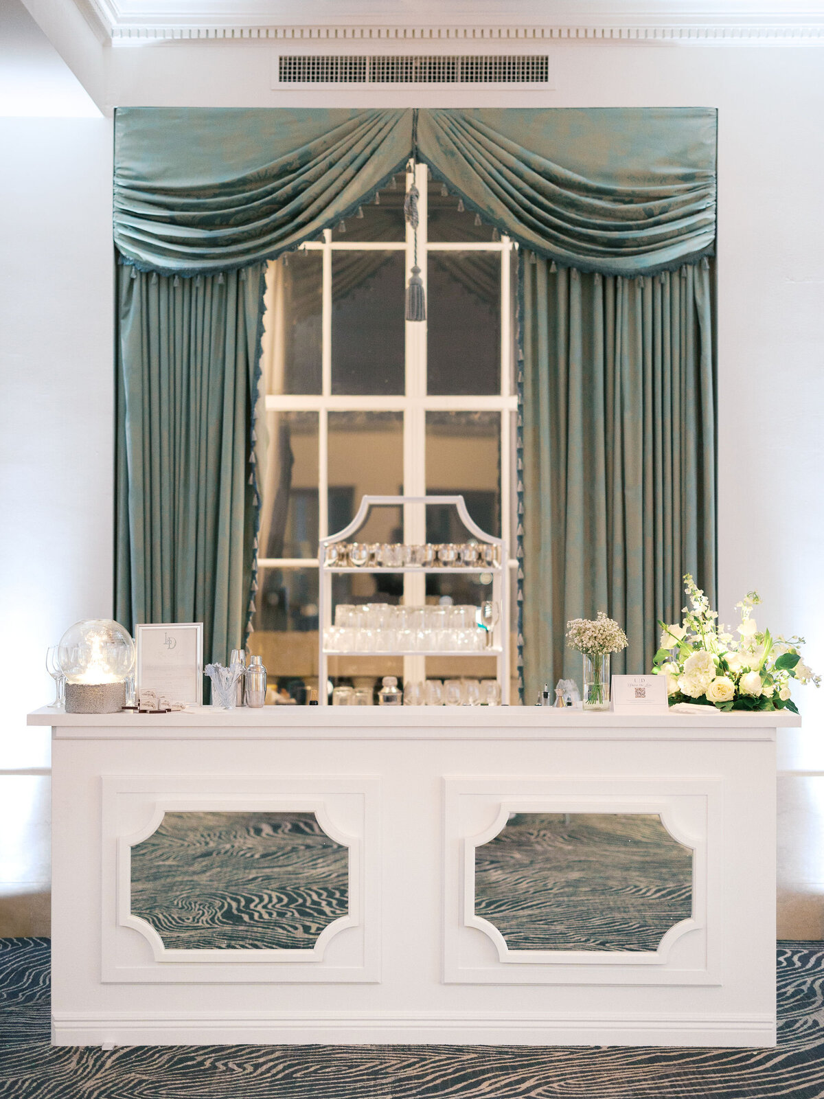 sarahharvey_ditostoweddingpreview414457