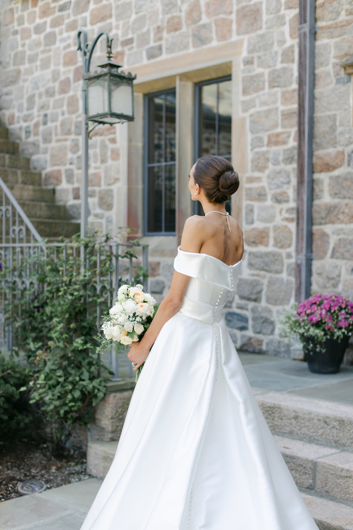 Amber Papastavros Hair and Makeup Design Best Wedding Hair Services Wedding Makeup Connecticut Tri-State Area New Jersey New York Pennsylvania Bridal Hair Stylist Makeup Artist Natural 9