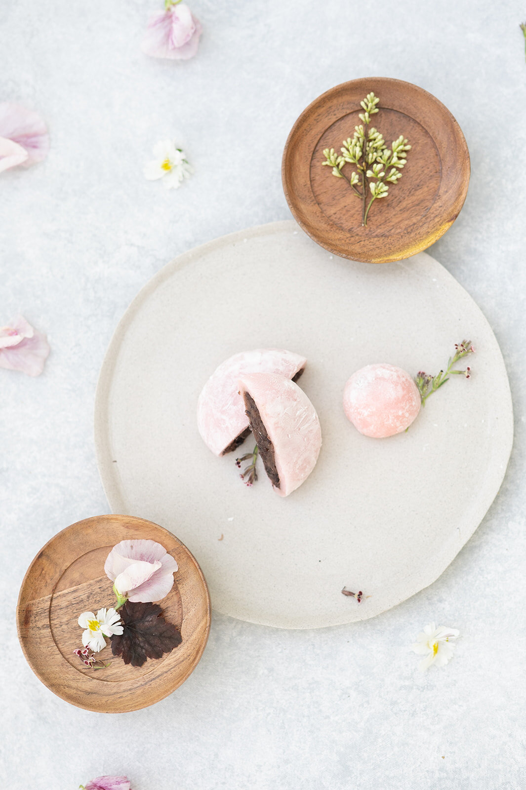 studio-dukesa-amy-huang-fine-art-destination-wedding-film-photography-showit-design-partner-hakone-78