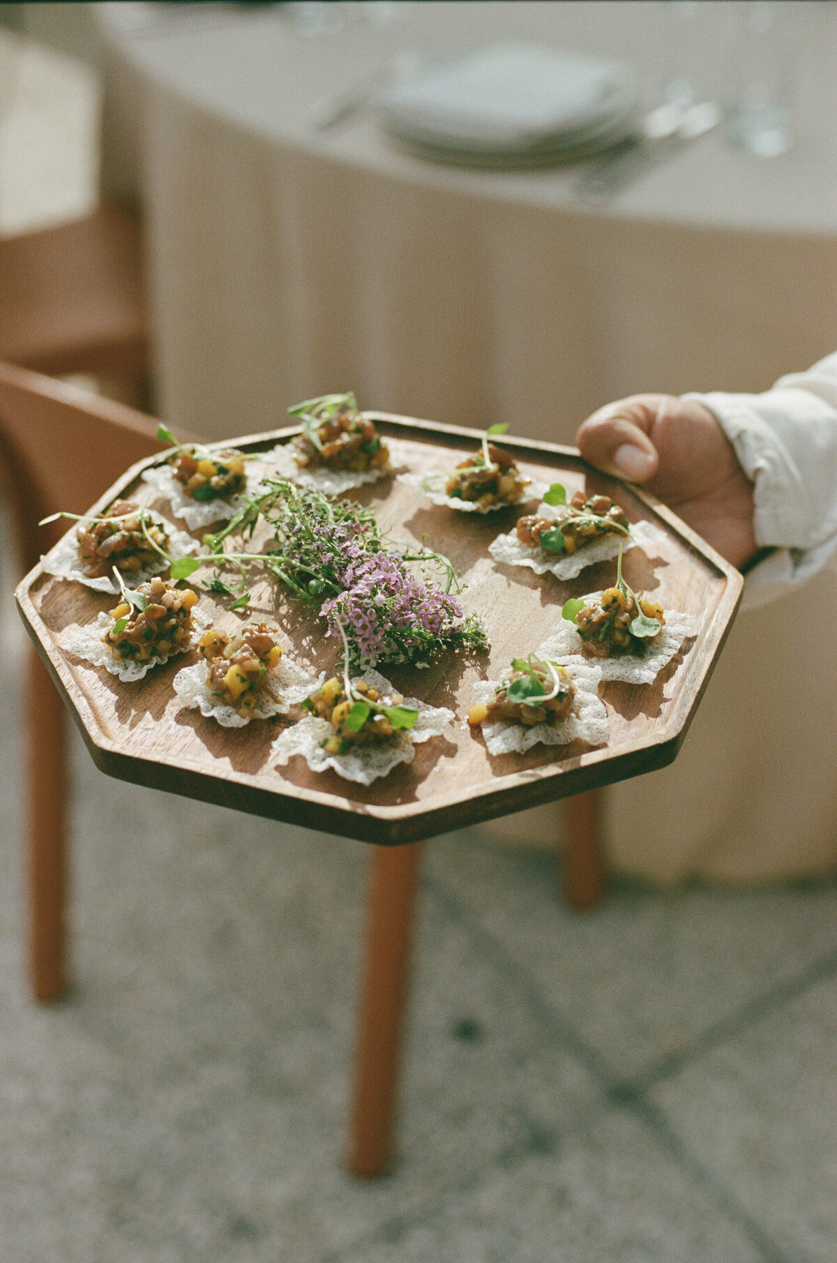 elise_jonathan_santamonicaproperhotel_wedding_film-68