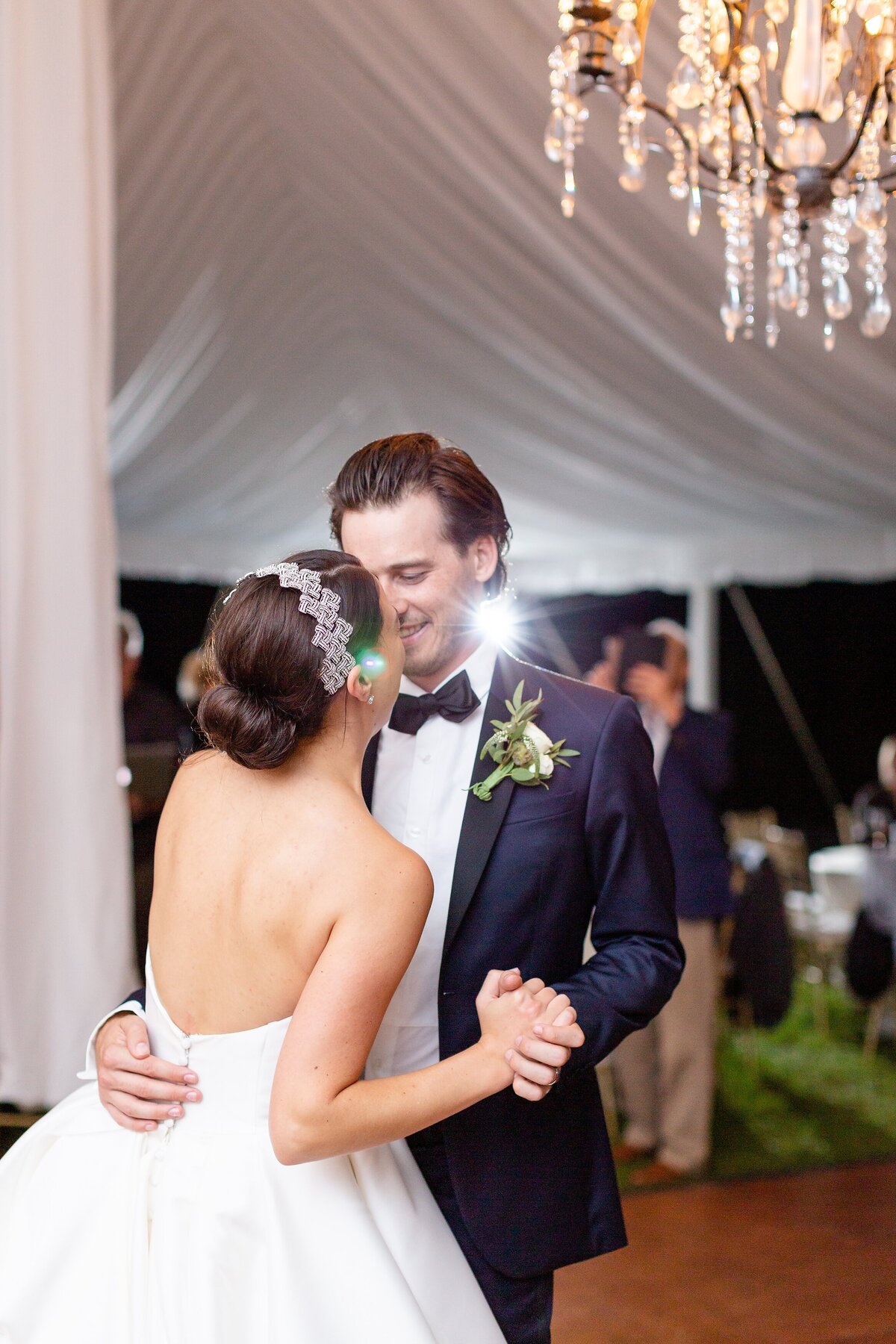 Private Family Cottage Estate Wedding Goderich Ontario | Dylan and Sandra Photography 045
