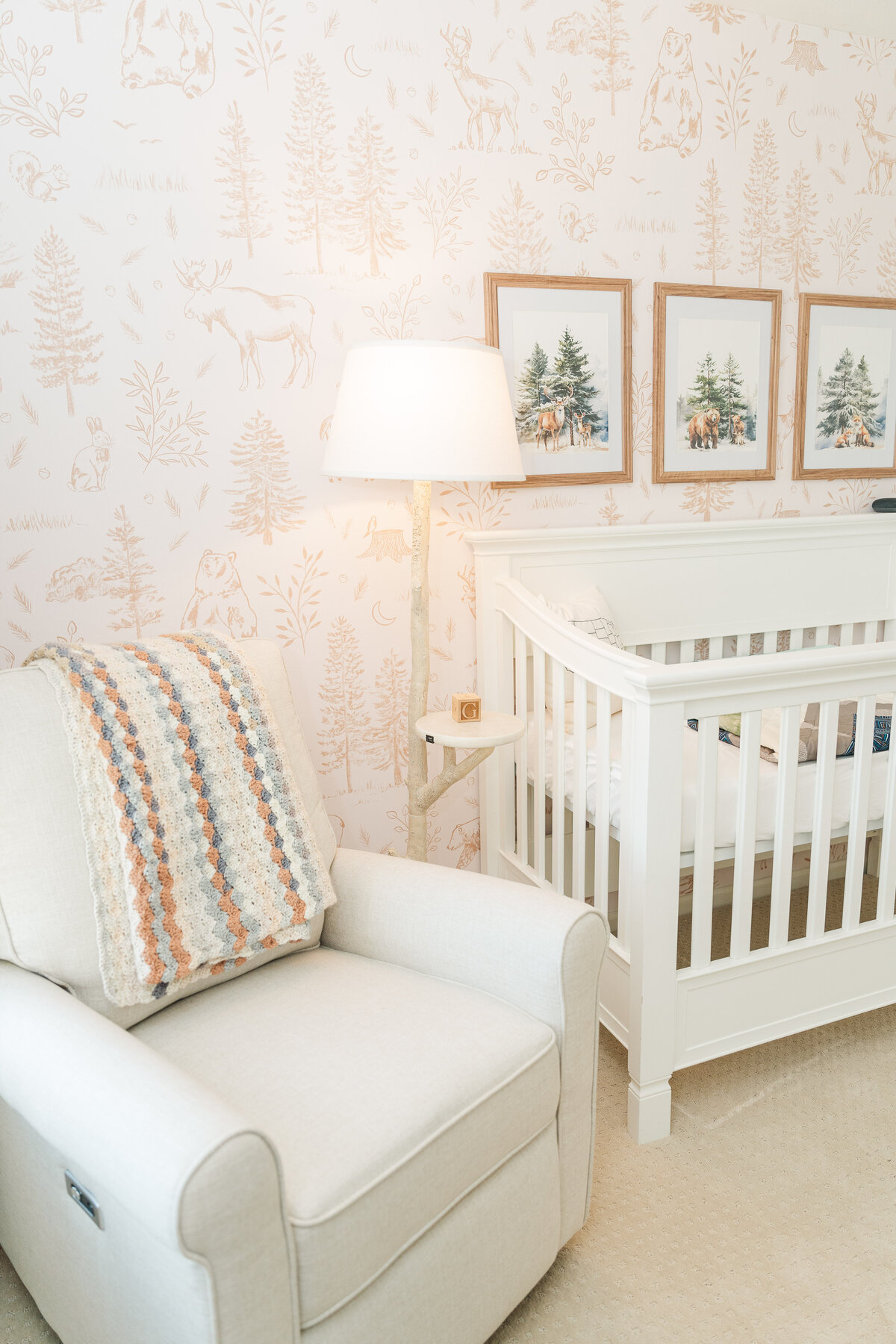 Baby boy woodland nursery lifestyle newborn session elena spraguer photography 0003