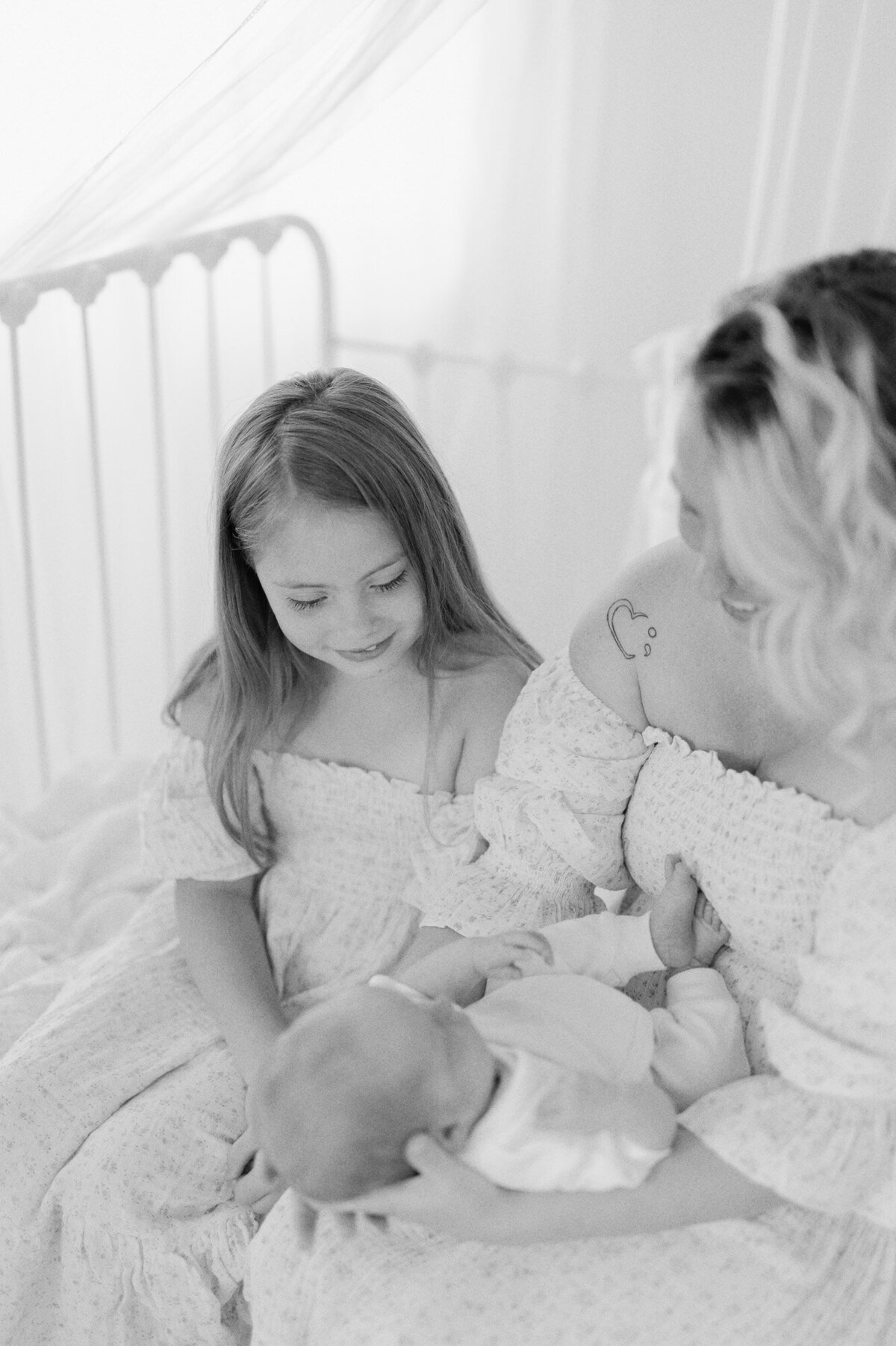 Tacoma-newborn-photographer-38