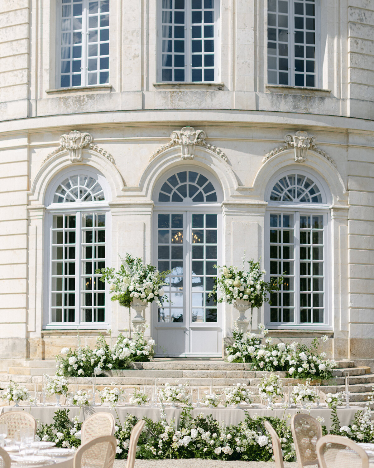 Chateau-de-Grand-Luce-wedding-florist-Floraison39