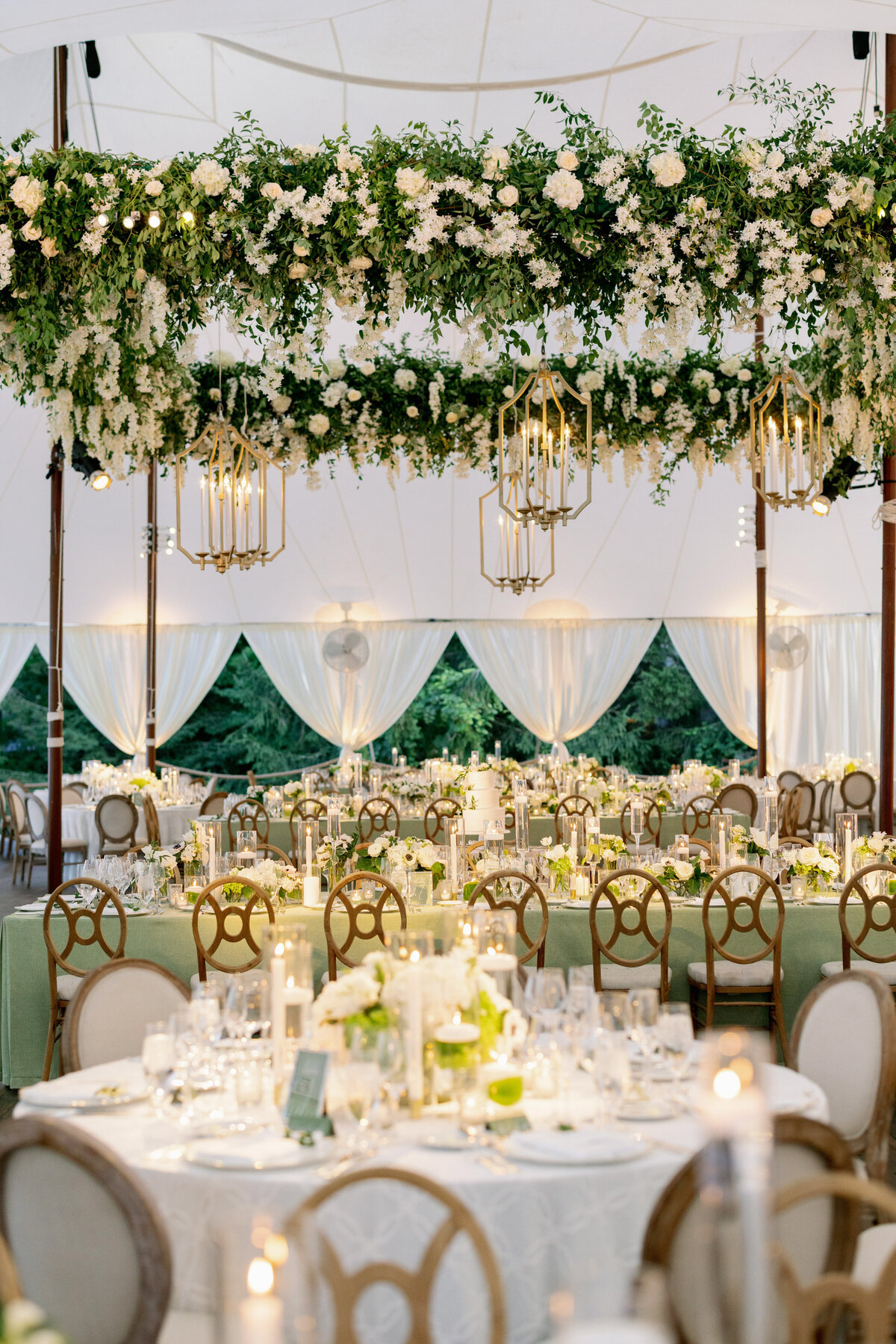 shoreacres-lake-bluff-tent-wedding-by-olivialeigh-84