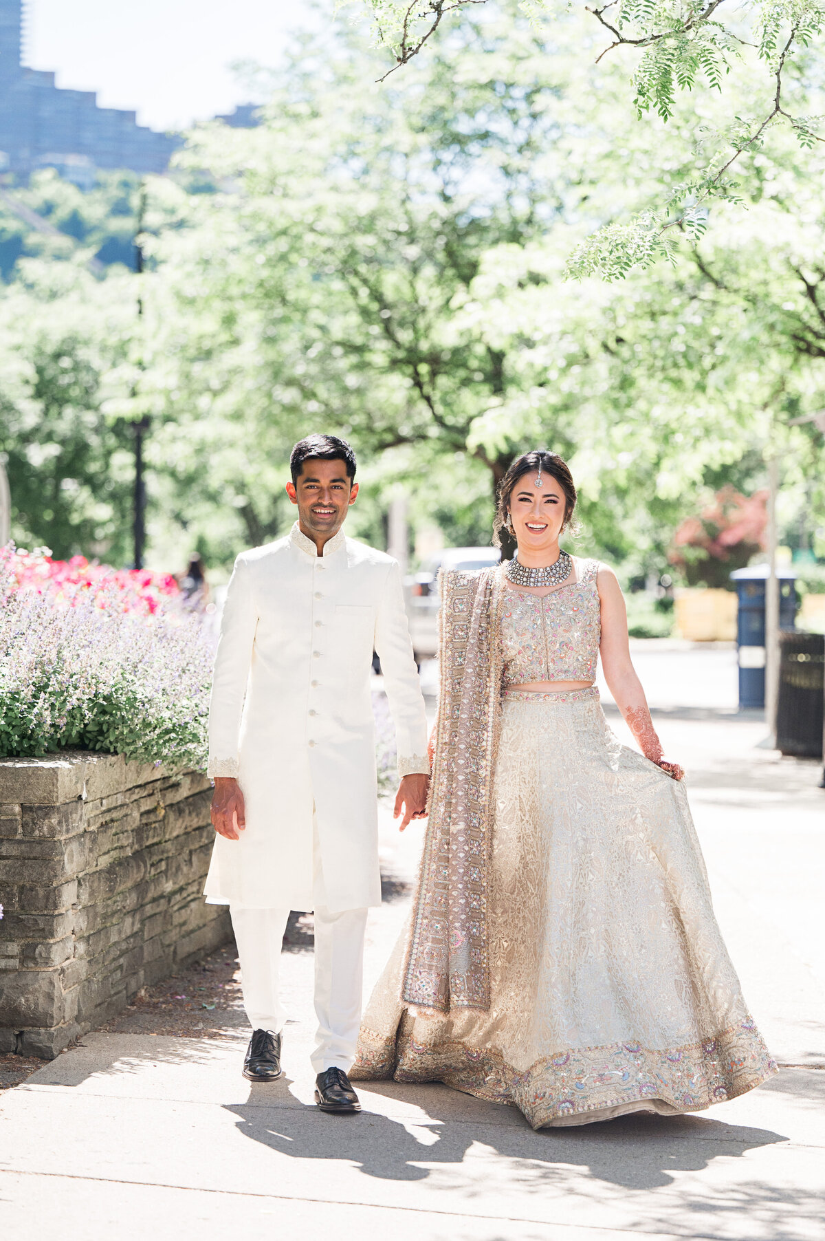 bride and groom at gateway center pittsburgh for wedding photos