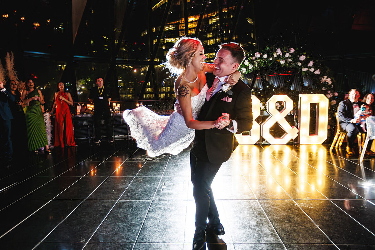 CL-searcys-the-gherkin-wedding-photographer6