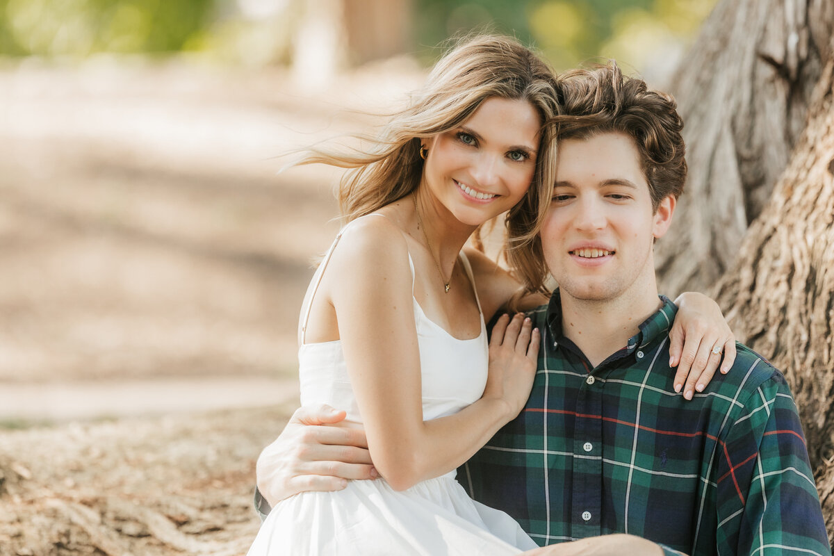 classic-engagement-session-outdoors