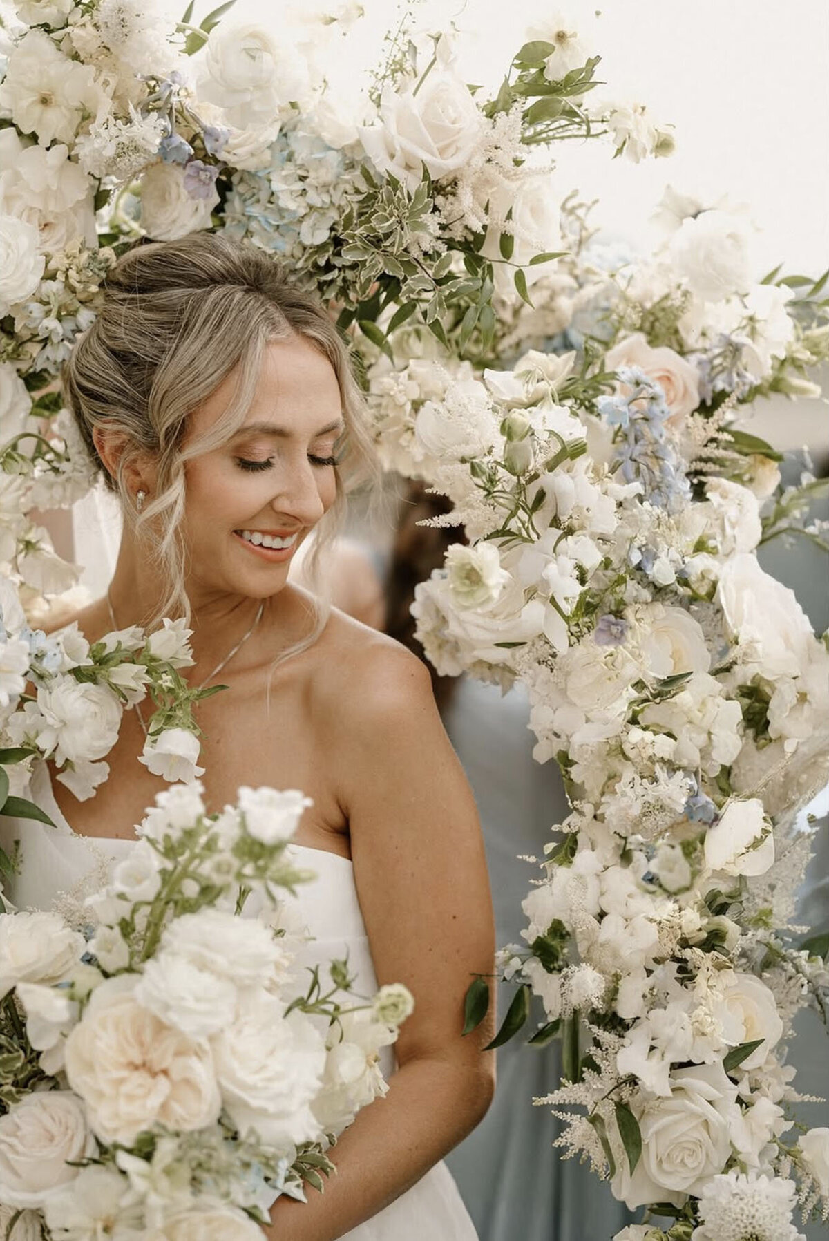 chesapeake-bay-beach-club-bride-floral-arch-kent-island-md-wedding